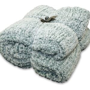 Unique Living Knut fleece plaid